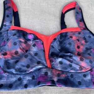 Lululemon Ta Ta Tamer III Bra 34DD Multicolor Polka Dot